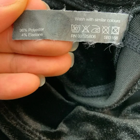 Sweaty Betty Opulence Velvet Leggings - Picture 16 of 16